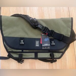 Chrome messenger bag